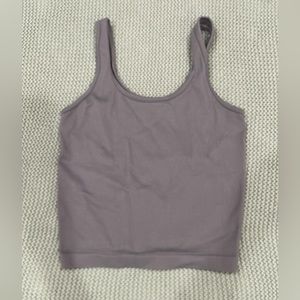 LIKE NEW Spandex Purple Tank Top Ribbed